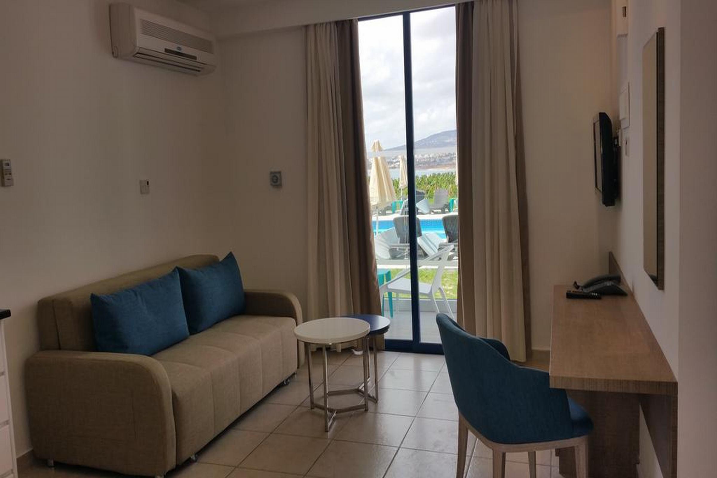 Marica'S Boutique Hotel Kissonerga Eksteriør bilde