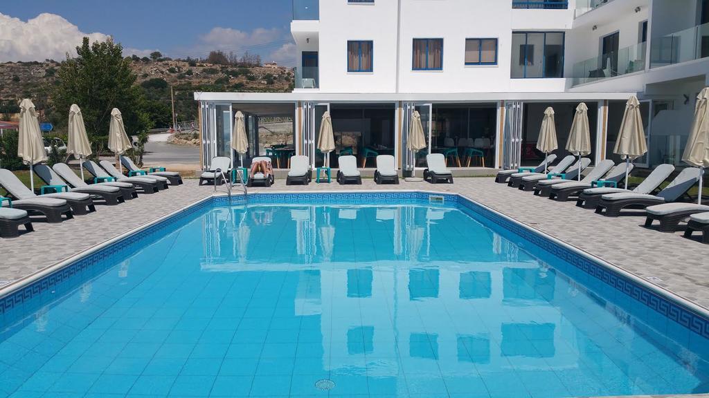 Marica'S Boutique Hotel Kissonerga Eksteriør bilde